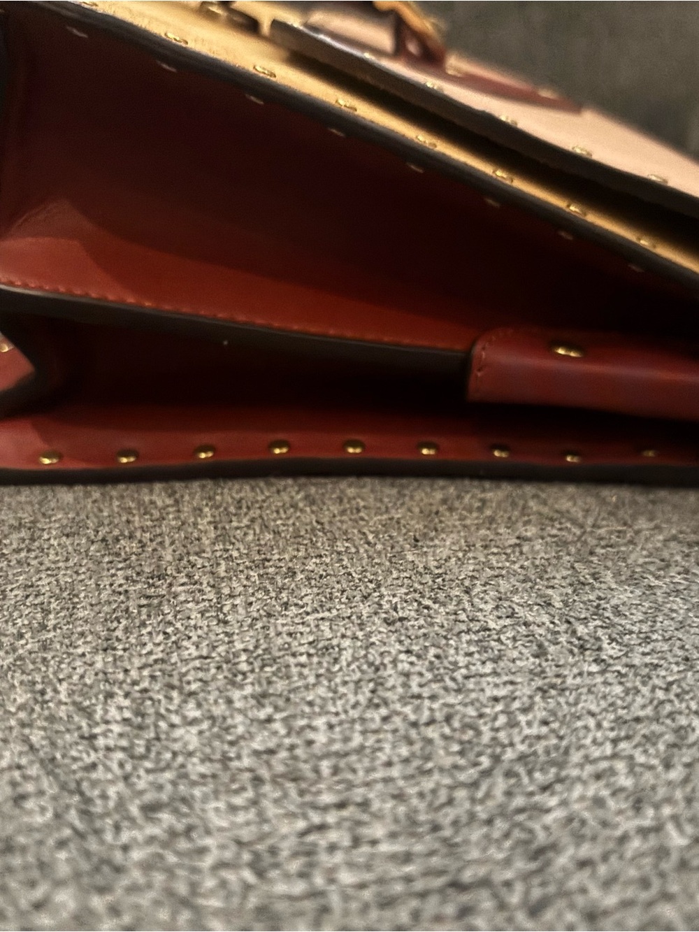 NWOT Beat Shoulder Bag In Colorblock with Rivets - Picture 7 of 9